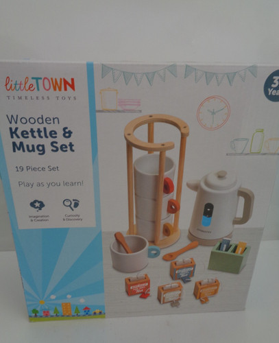 Little town wooden kitchen - little,