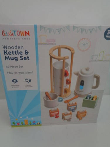Little town wooden kitchen - little,